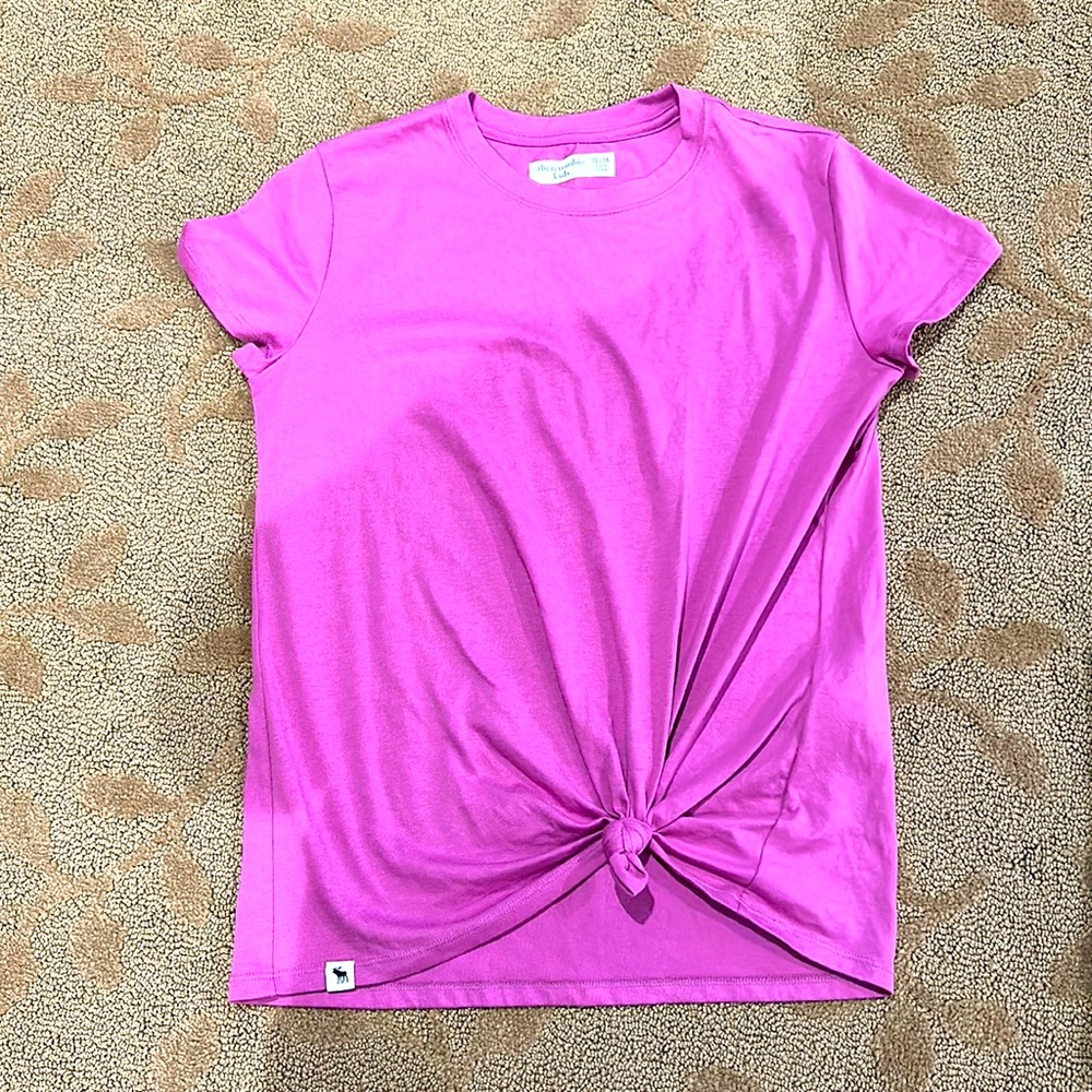Abercrombie kids size 13/14 pink/purple tshirt EUC